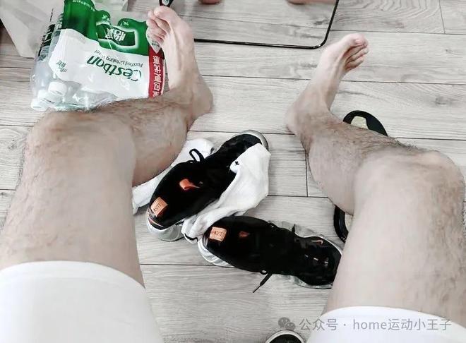 “生化武器”：臭脚与臭鞋的秘密联盟Bsport体育最新网址体育生的(图13)